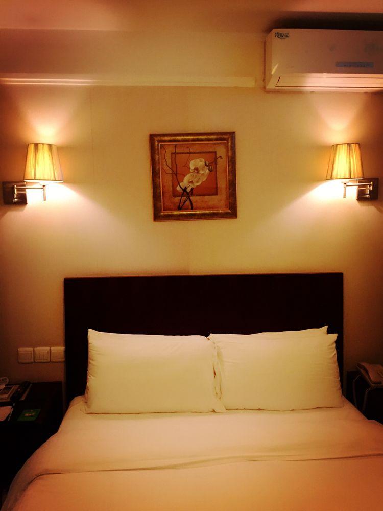 Days Inn Forbidden City Пекин Екстериор снимка