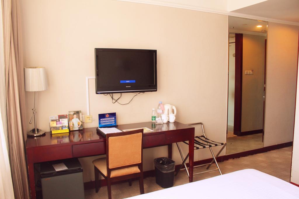 Days Inn Forbidden City Пекин Екстериор снимка