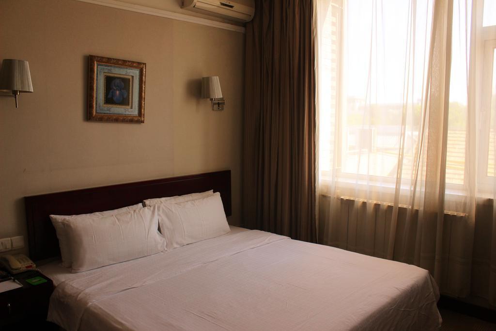 Days Inn Forbidden City Пекин Екстериор снимка
