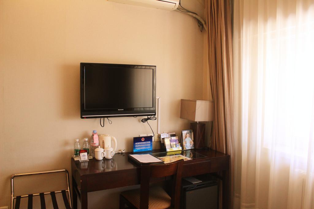 Days Inn Forbidden City Пекин Екстериор снимка