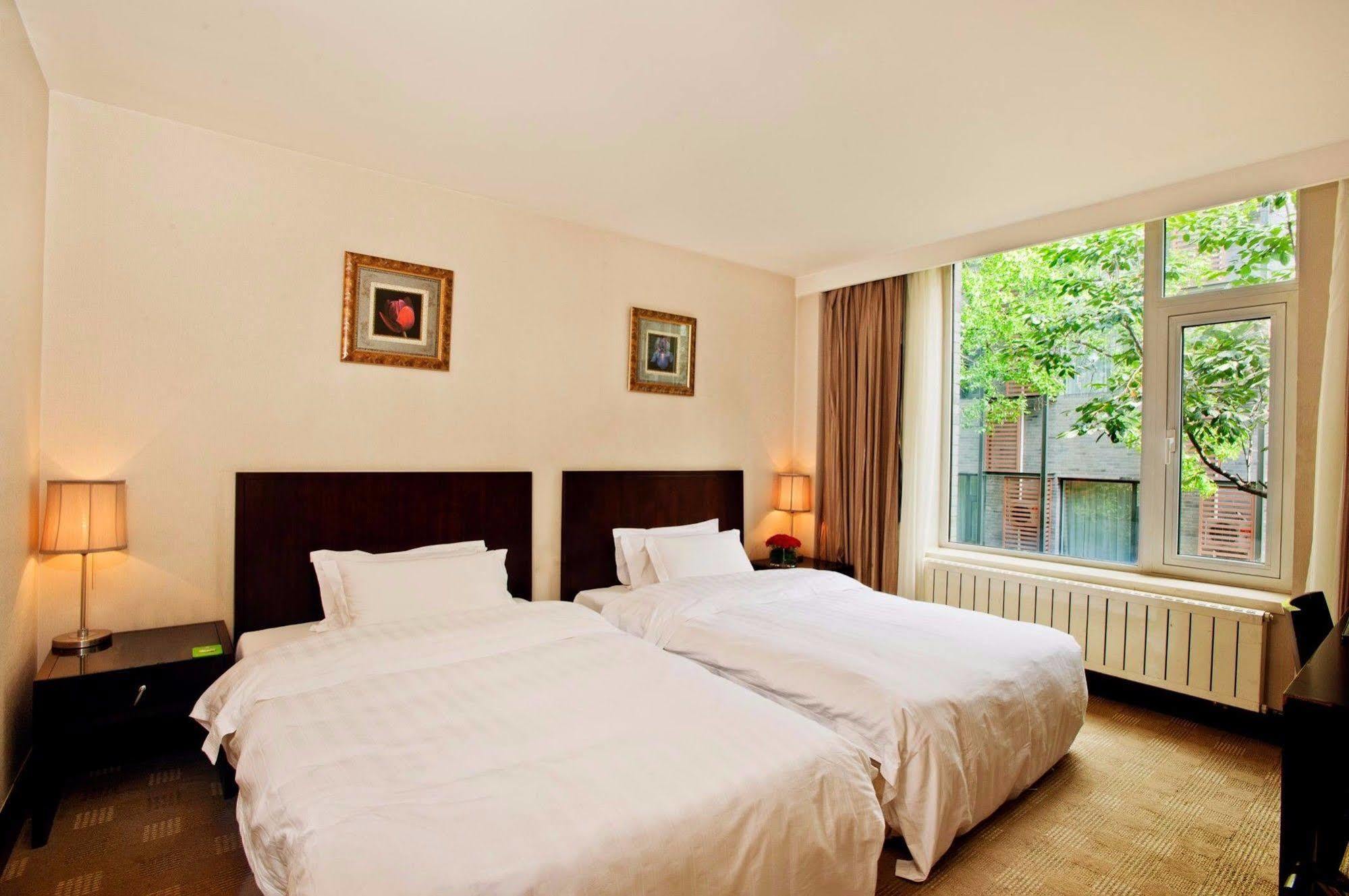 Days Inn Forbidden City Пекин Екстериор снимка